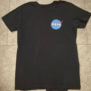 Double sided stitched NASA logo tee shirt🚀